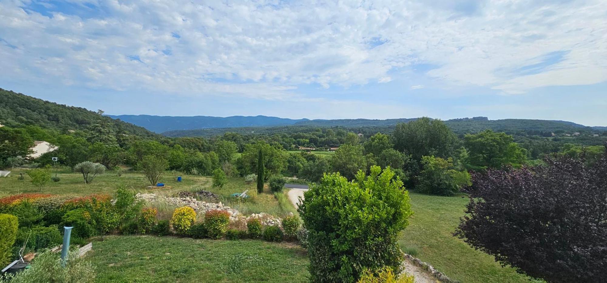 D'hotes En Luberon Homestay